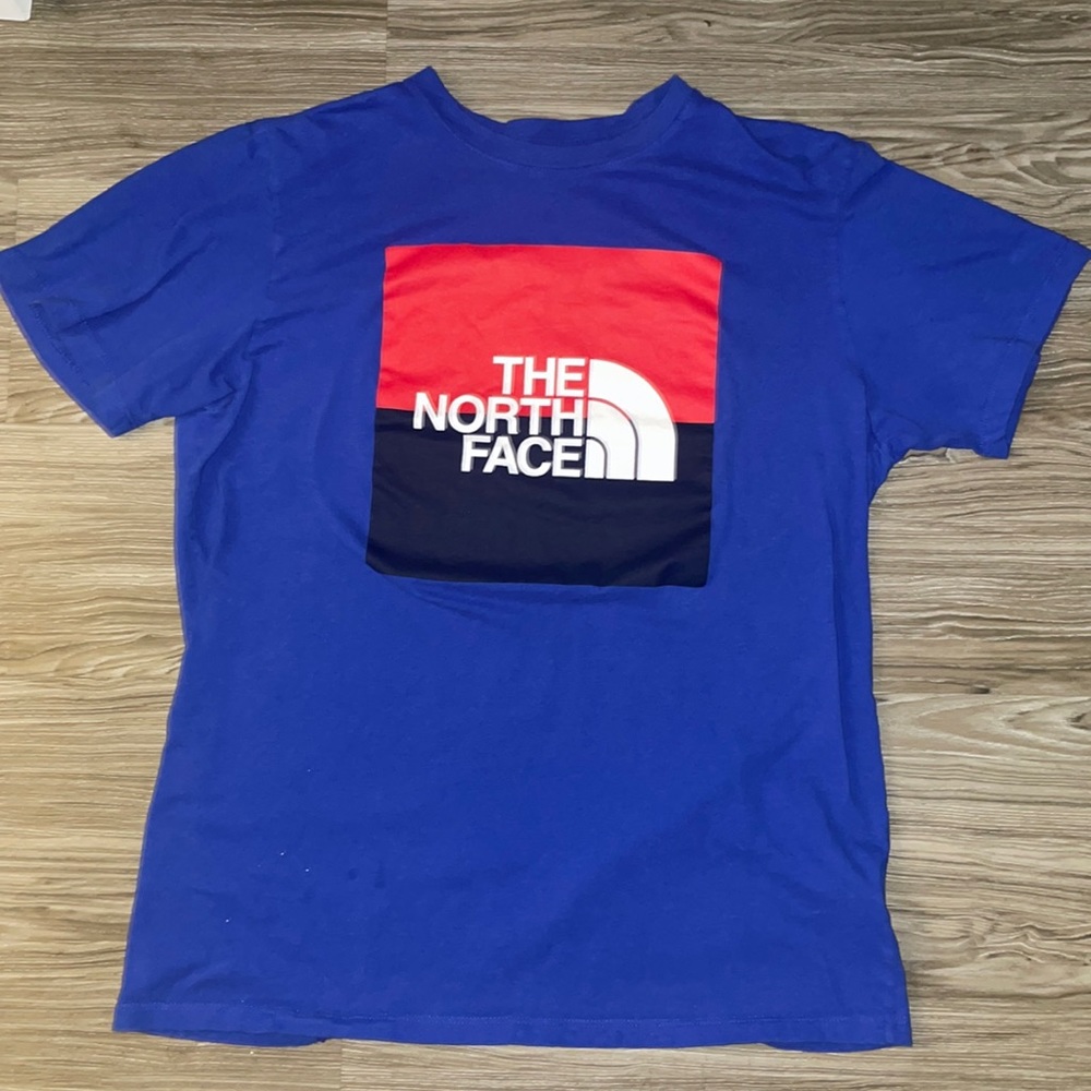 The North Face tee shirt
